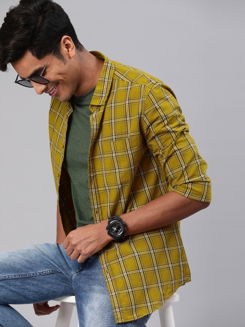 

HERE&NOW Men Mustard Yellow & Navy Blue Slim Fit Checked Casual Shirt