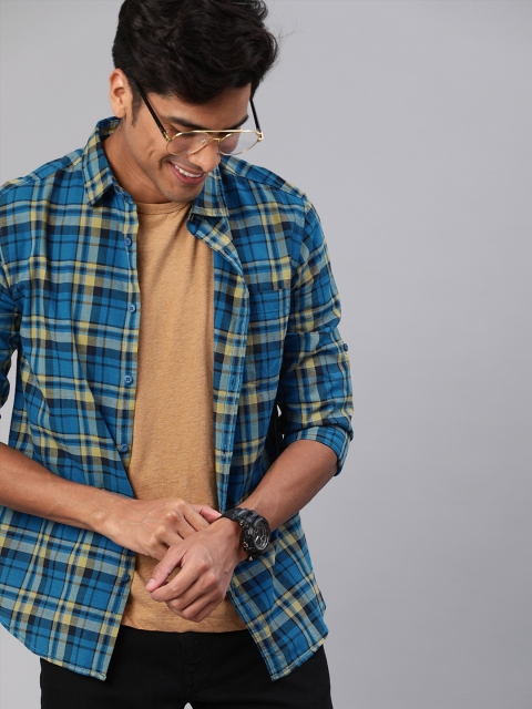 

HERE&NOW Men Blue & Yellow Slim Fit Checked Casual Shirt