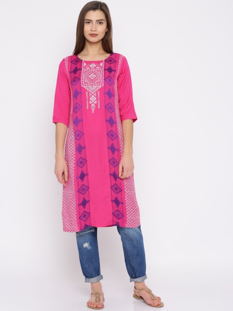 

Aurelia Pink Embroidered Kurta