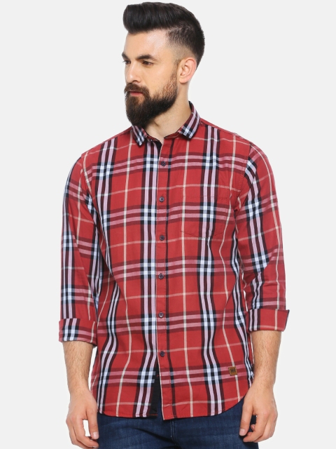 

Campus Sutra Men Red & White Regular Fit Checked Casual Shirt