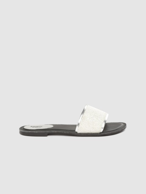 

Anouk Women White & Silver-Toned Woven Design Handmade Open Toe Flats