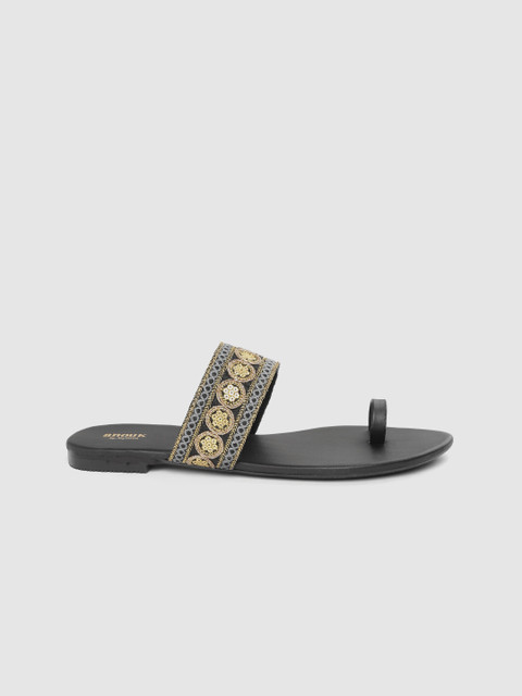 

Anouk Women Black & Gold-Toned Embroidered Handmade One Toe Flats