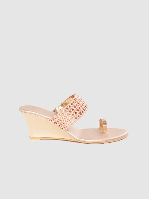 

Anouk Women Peach-Coloured & Rose Gold-Toned Woven Design One Toe Wedges