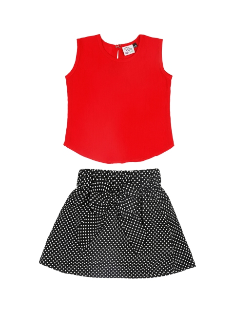 

oui oui Girls Red & Black Solid Top with Skirt