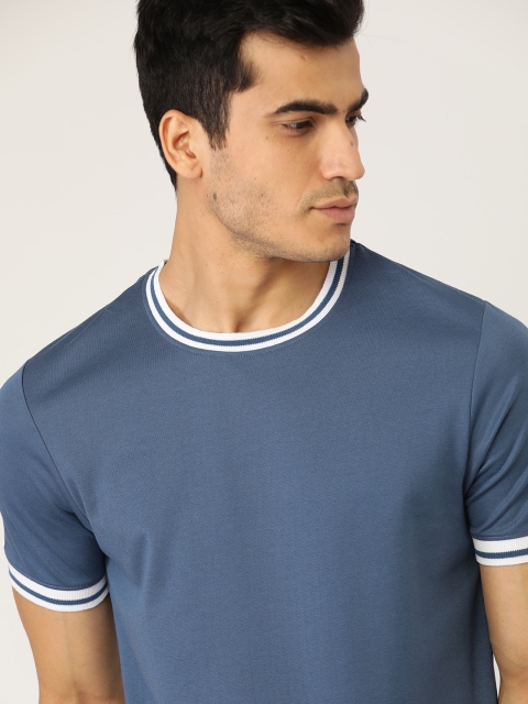 

ether Men Blue Solid Round Neck T-shirt