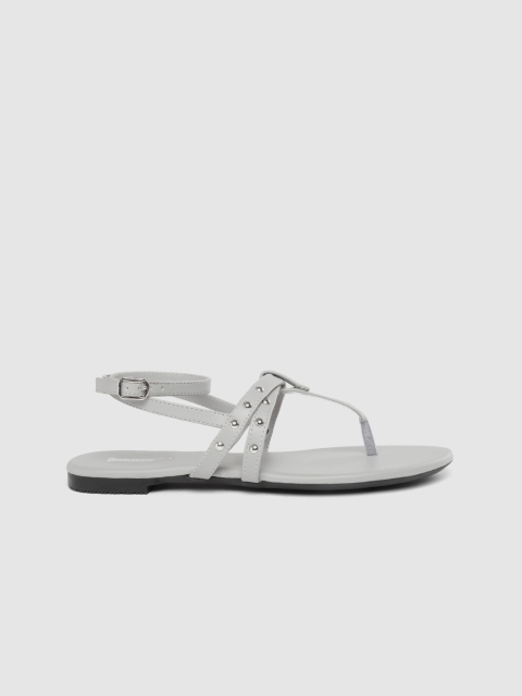 

Roadster Women Grey Studded Detail T-Strap Flats