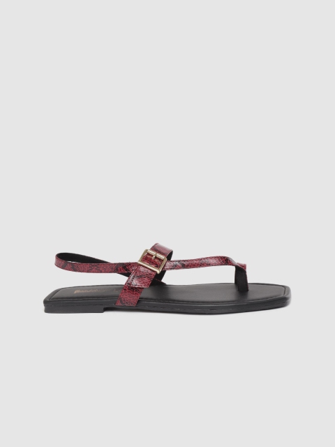 

Roadster Women Maroon & Black Snakeskin Textured One Toe Flats