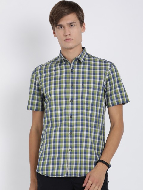

t-base Men Green & Blue Regular Fit Checked Casual Shirt