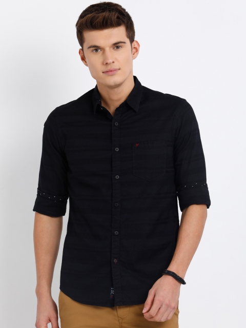 

t-base Men Black Regular Fit Striped Casual Shirt