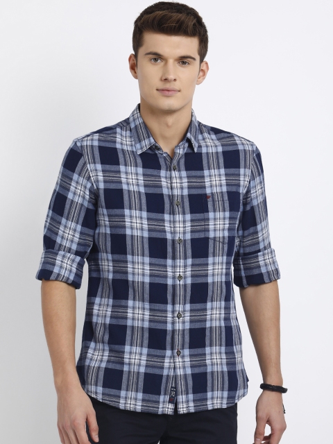 

t-base Men Blue & White Regular Fit Checked Casual Shirt