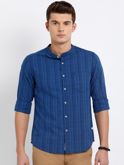 

t-base Men Blue Regular Fit Checked Casual Shirt