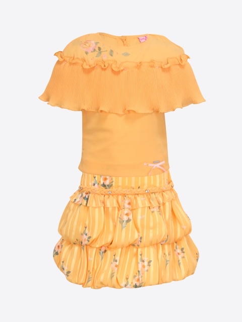 

CUTECUMBER Girls Yellow Solid Top with Skirt