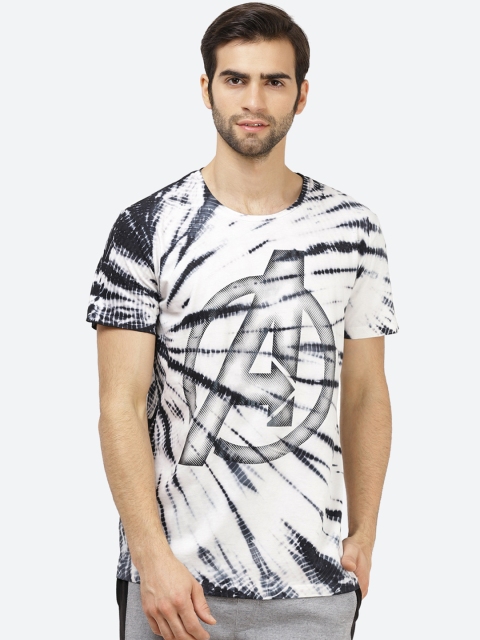 

Free Authority Men Black Printed Round Neck Avengers T-shirt
