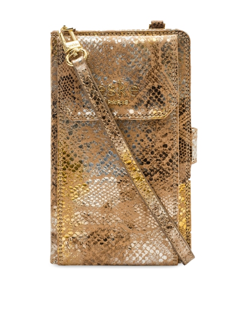 

Eske Women Gold-Toned Animal Printed Two Fold Wallet