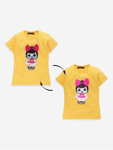 

MAGIC TEES Girls Yellow Flip Sequinned Round Neck T-shirt