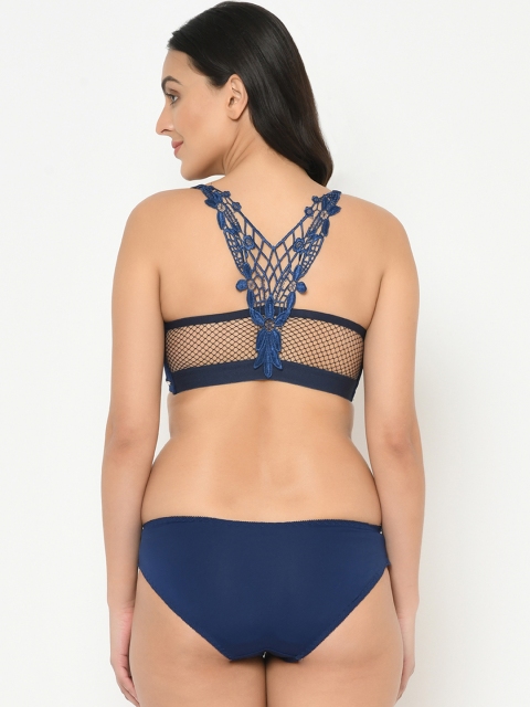 

Curvy Love Plus Size Women Navy Blue Solid Designer Back Lingerie Set CL-1286 NAVY-C20