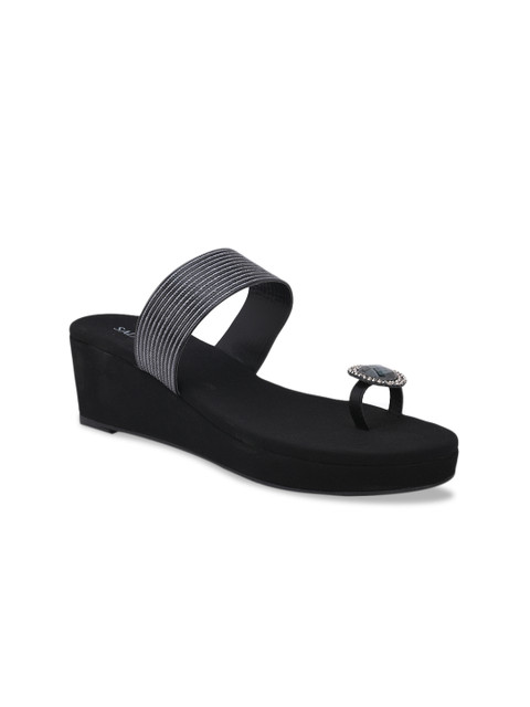 

SALARIO Women Black & Grey Striped Wedges