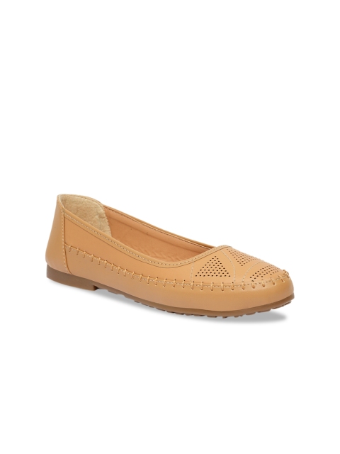 

Butterflies Women Beige Solid Ballerinas