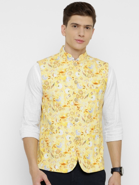

CAVALLO by Linen Club Men Yellow & Off-White Printed Sustainable Nehru Jacket