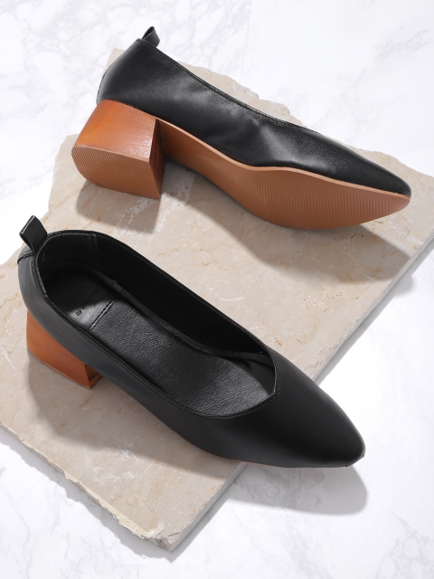 

her by invictus Women Black Solid Pumps