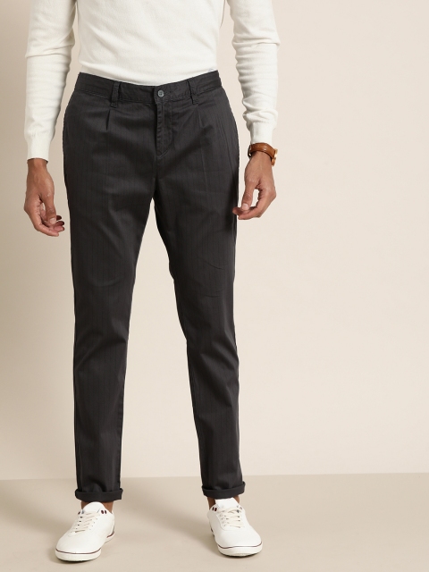 

INVICTUS Men Charcoal Grey Slim Fit Self-Striped Chinos