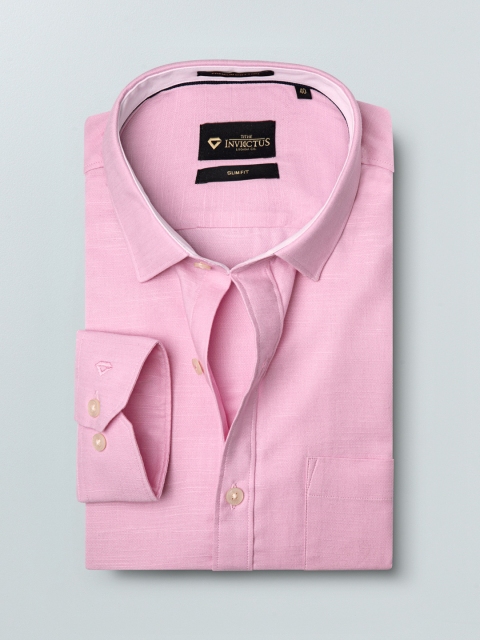 

INVICTUS Men Pink Slim Fit Solid Smart Casual Shirt