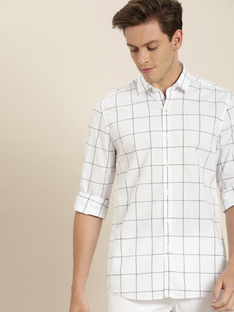 

INVICTUS Men White & Black Slim Fit Checked Casual Shirt