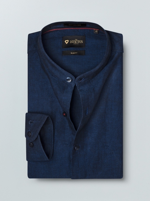 

INVICTUS Men Navy Blue Slim Fit Solid Smart Casual Shirt