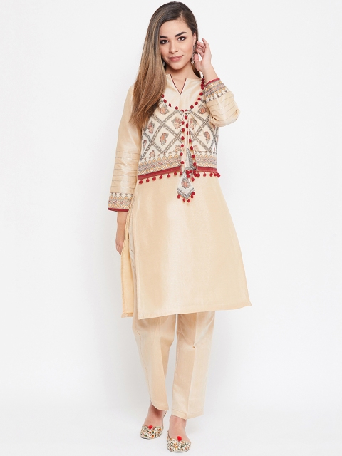 

TULIP 21 Women Beige Solid Banarasi Chanderi Handloom Kurta Set