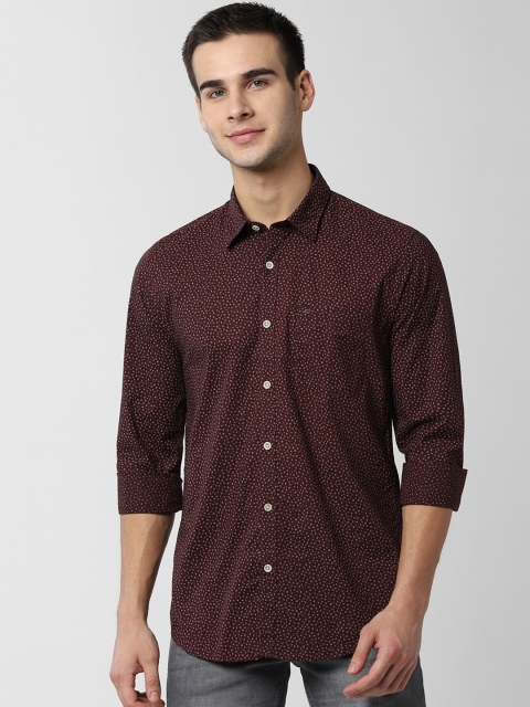 

Peter England Casuals Men Brown Slim Fit Printed Casual Shirt