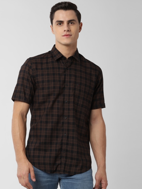 

Peter England Casuals Men Black & Brown Slim Fit Checked Casual Shirt