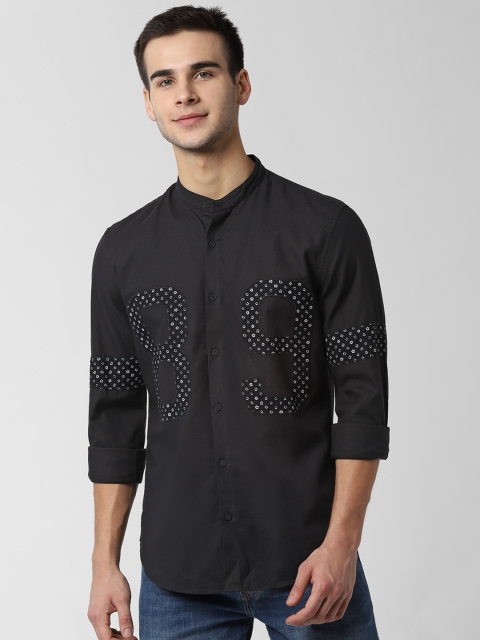 

Peter England Casuals Men Black Slim Fit Printed Casual Shirt