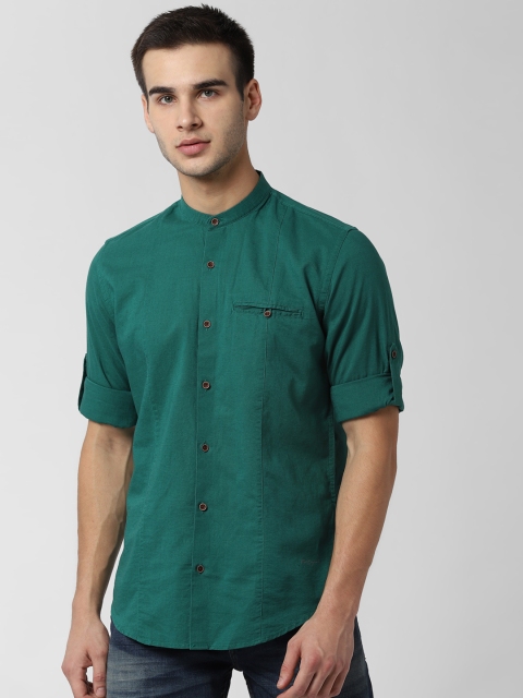 

Peter England Casuals Men Green Slim Fit Solid Casual Shirt