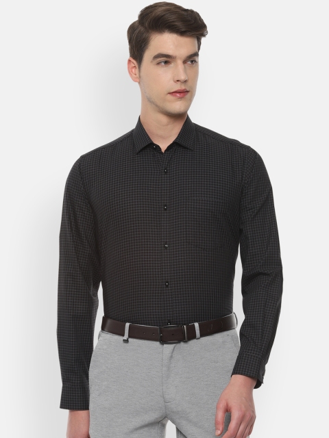 

Van Heusen Men Black Regular Fit Checked Formal Shirt