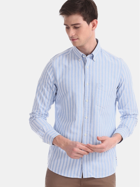 

Arrow Men Blue Slim Fit Striped Casual Shirt