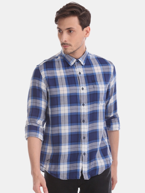 

Ed Hardy Men Blue & Grey Slim Fit Checked Casual Shirt