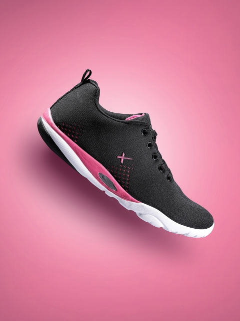 

HRX by Hrithik Roshan Women Black Street Run Running Shoes