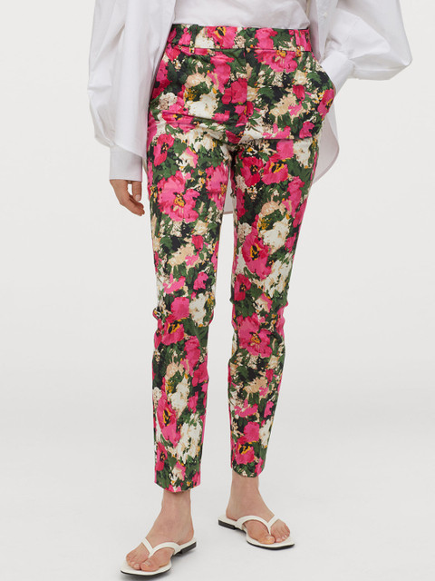 

H&M Women Green & Pink Printed Cigarette Trousers