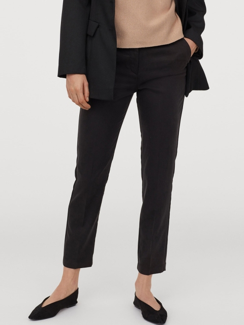 

H&M Women Black Solid Lyocell-Mix Cigarette Trousers