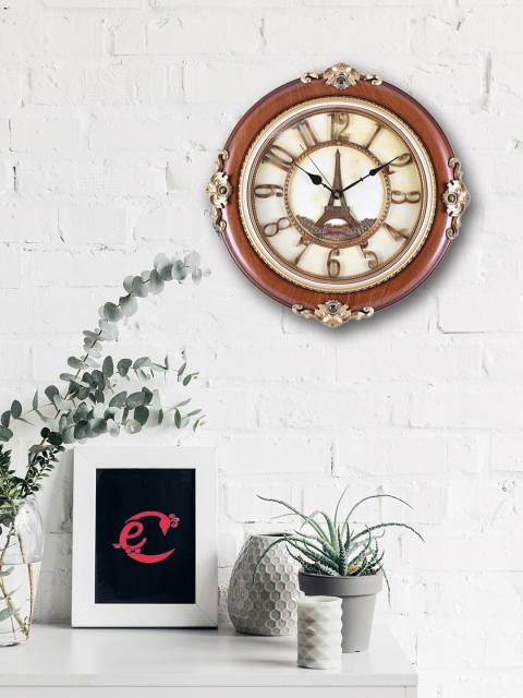 

eCraftIndia Brown Round Textured Analogue Alarm Clock (48.26 x 48.26 x 5.08)