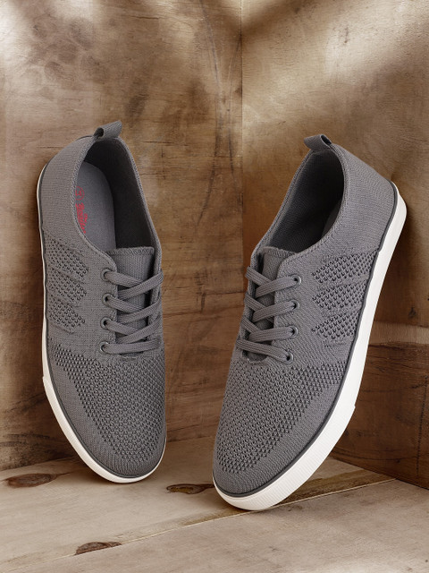 

Roadster Men Grey Woven Design Sneakers