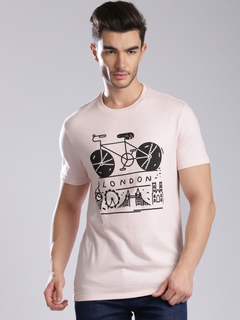 

Levi's Pink Printed T-shirt