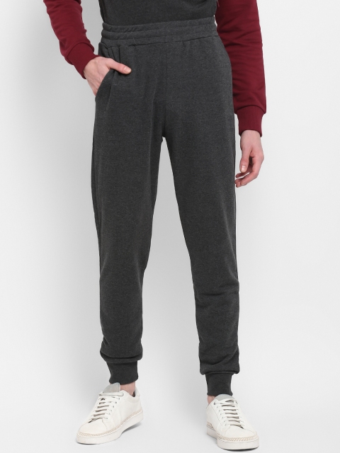 

hummel Men Charcoal Grey Solid Joggers