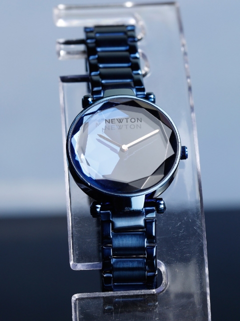 

Newton Women Blue & Blue Analogue Watch W00176