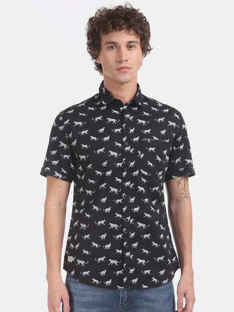 

Ed Hardy Men Black & White Regular Fit Printed Casual Shirt