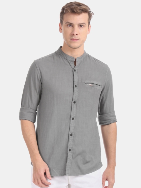 

U.S. Polo Assn. Men Grey Regular Fit Solid Casual Shirt