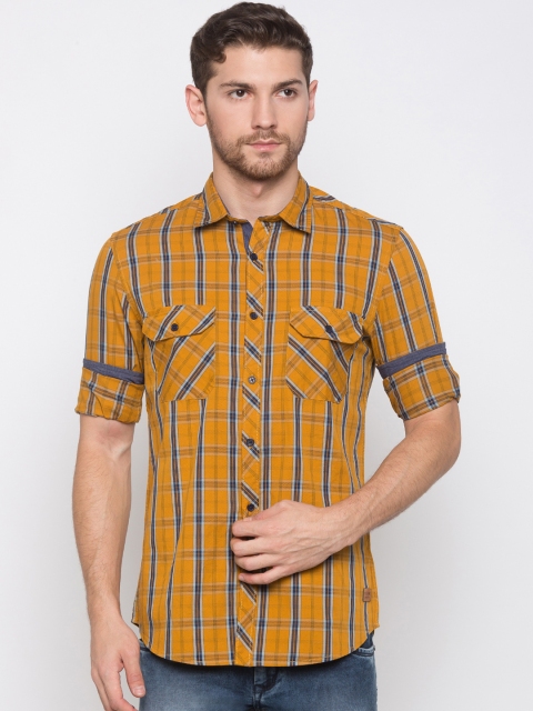 

Globus Men Mustard Yellow Regular Fit Checked Casual Shirt