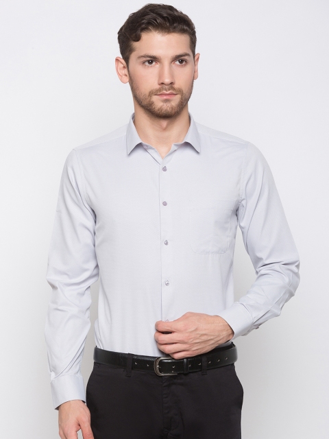 

Globus Men Grey Regular Fit Solid Formal Shirt