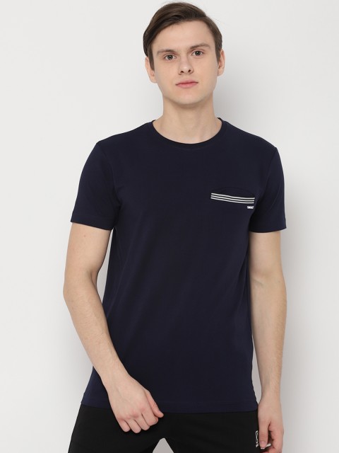 

SKULT by Shahid Kapoor Men Navy Blue Solid Round Neck T-shirt