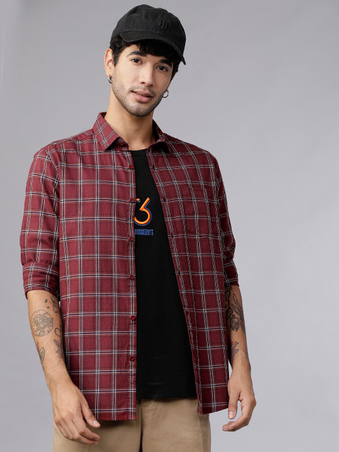 

HIGHLANDER Men Maroon & White Slim Fit Checked Casual Shirt